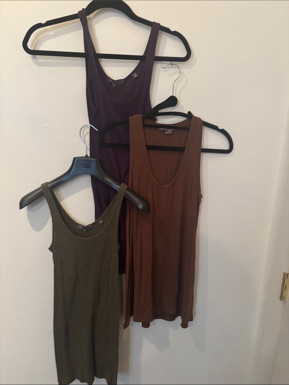 Vince Women’s Scoop Tank Tops - Olive Green, Brown, Plum